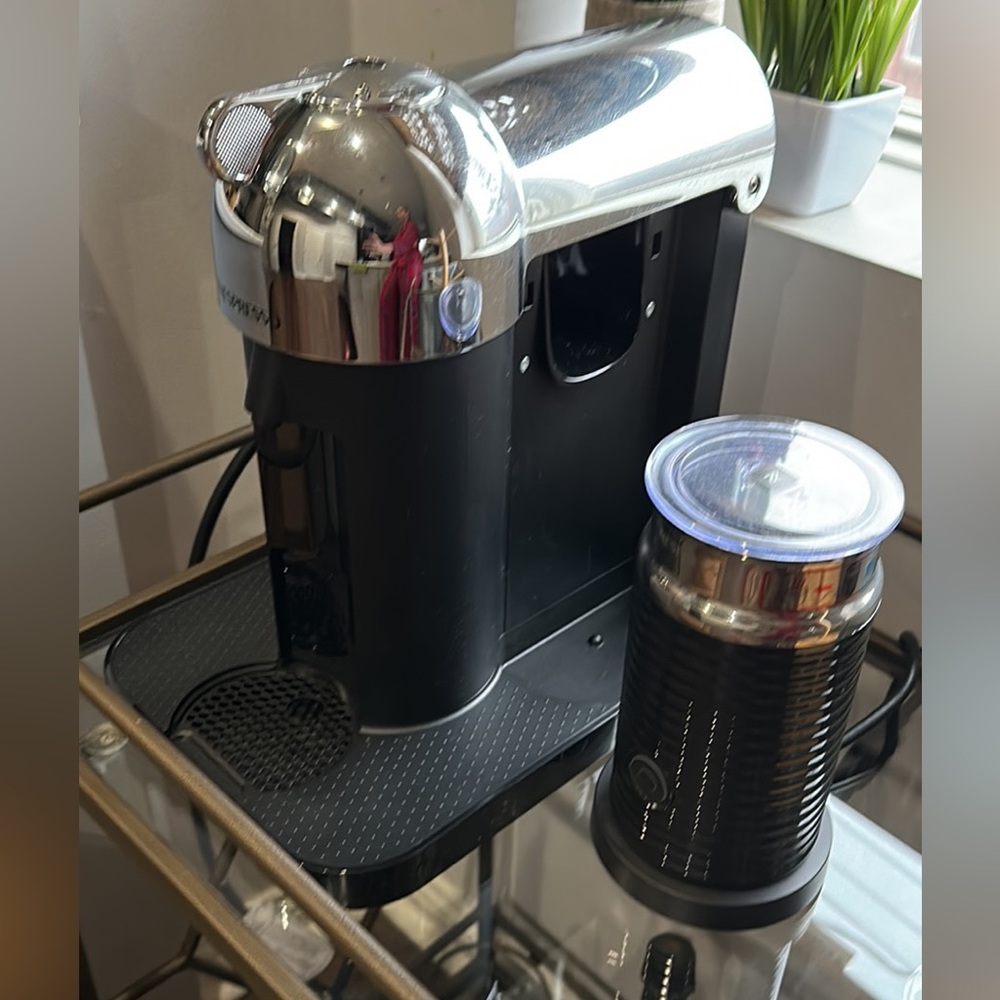 Nespresso Vertuo + Aeroccino 3